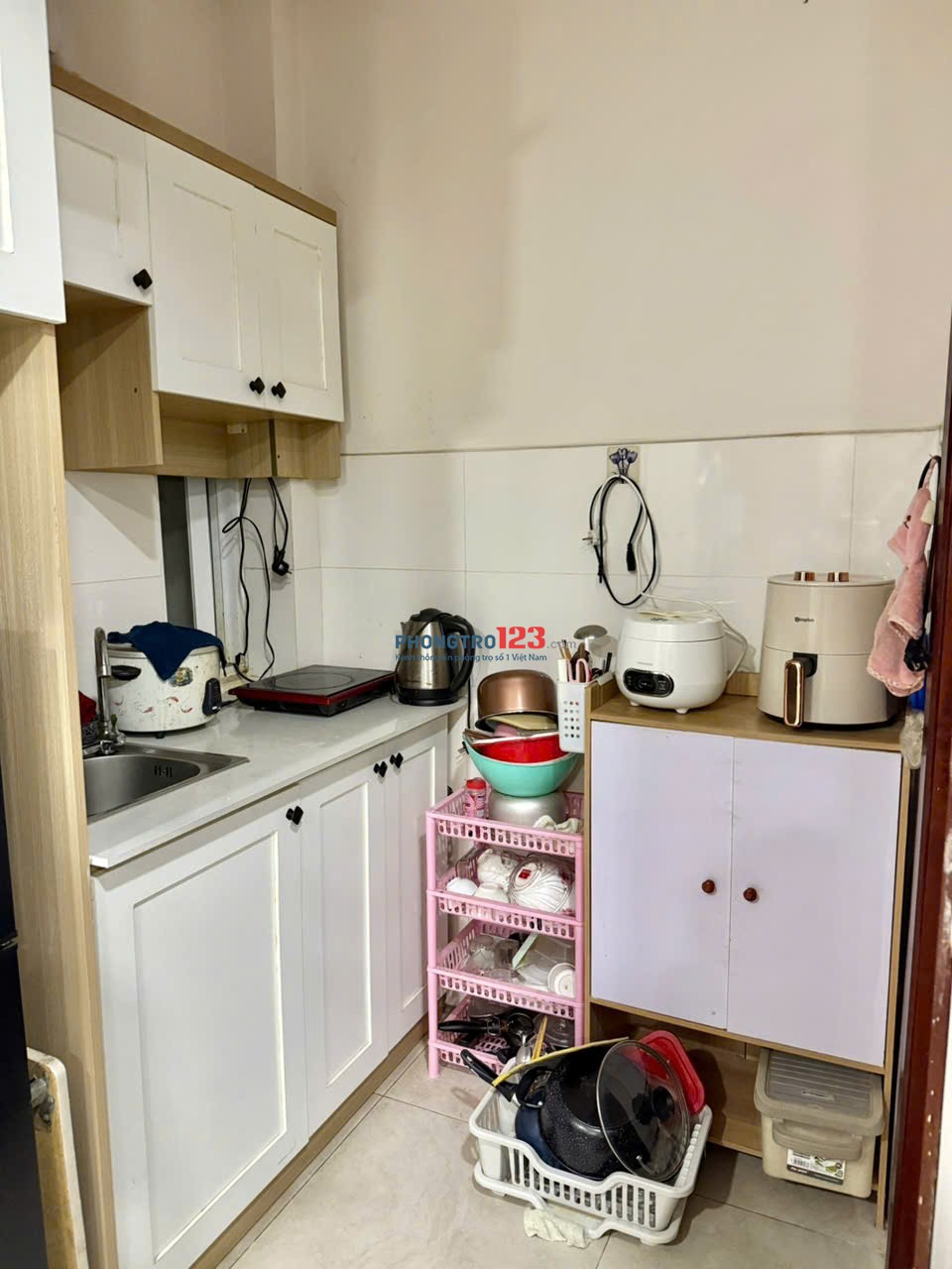 TÌM NGƯỜI Ở GHÉP TẠI CẮN STUDIO 25/6 CỬU LONG