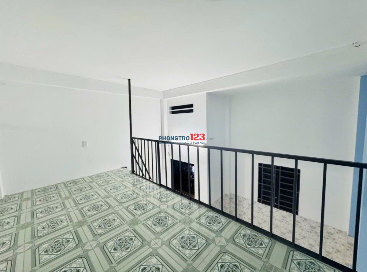 PHÒNG GIÁ RẺ CHỈ 1TR8, NGAY CẦU VƯỢT SÓNG THẦN, CÔNG NGHIỆP SÓNG THẦN