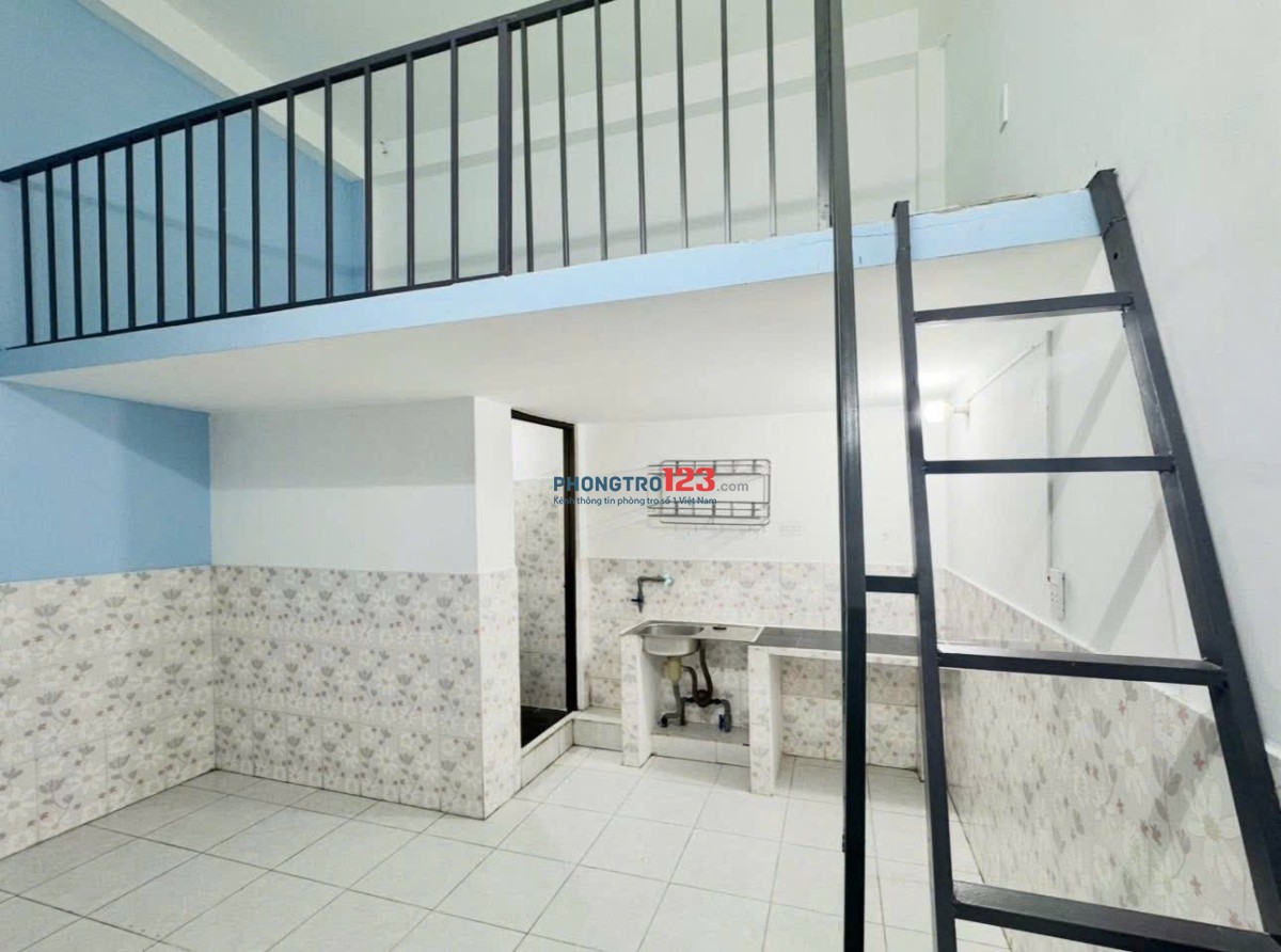 PHÒNG GIÁ RẺ CHỈ 1TR8, NGAY CẦU VƯỢT SÓNG THẦN, CÔNG NGHIỆP SÓNG THẦN