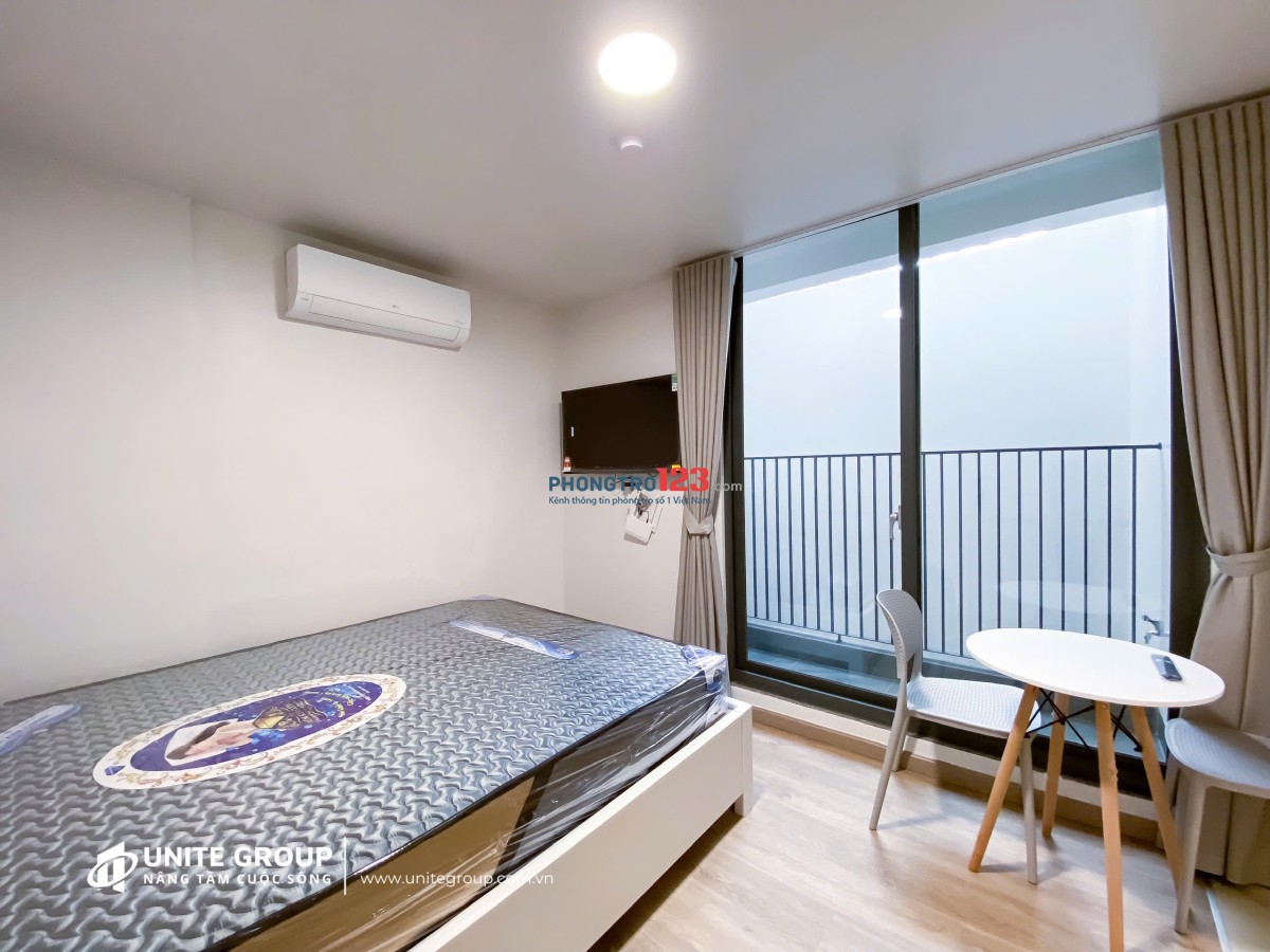  STUDIO BAN CÔNG SIÊU THOÁNG – LÝ PHỤC MAN, Q7