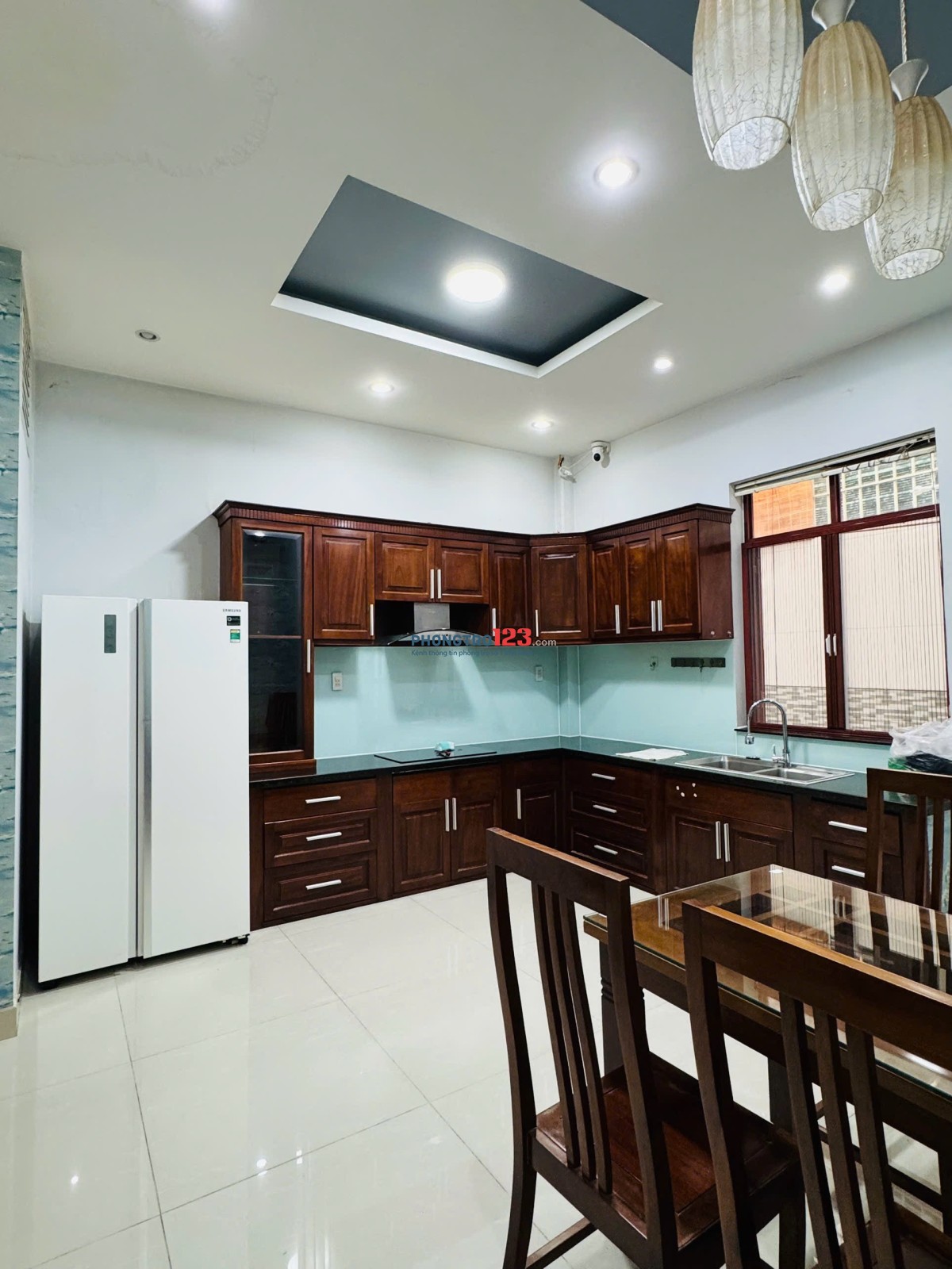 Căn hộ cho thuê 1 phòng ngủ rộng 40m2 ban công giá 6triệu đối diện Đh rmit, Tdtu quận 7