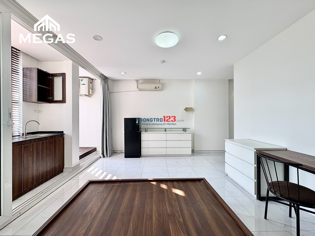 STUDIO BAN CÔNG TÁCH BẾP - NHÀ MỚI 100%