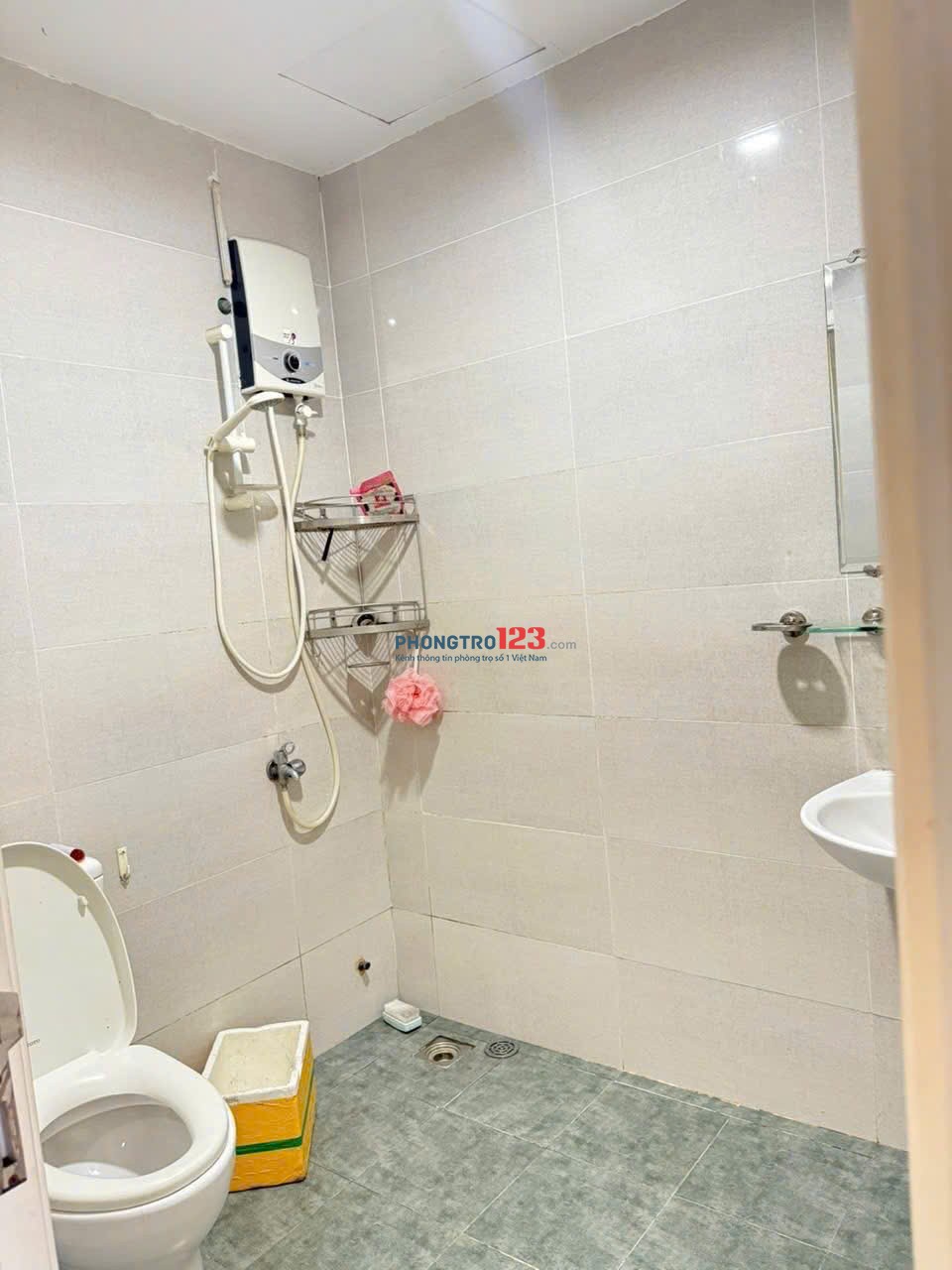 Chung cư Kim Hồng, Vườn Lài, TP: 2p ngủ, full nội thất, giá 8 triệu, 85m2