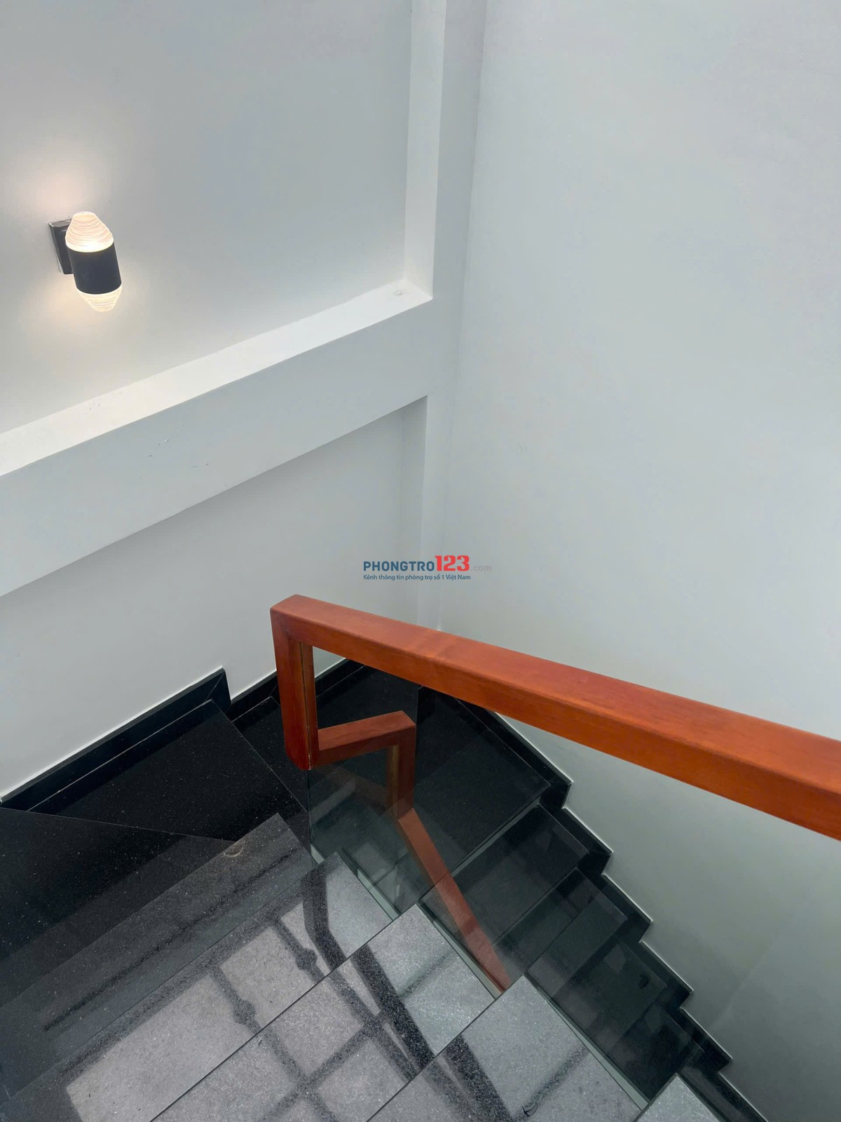  NHÀ NGUYÊN CĂN – 69 NGUYỄN GIA TRÍ, BT