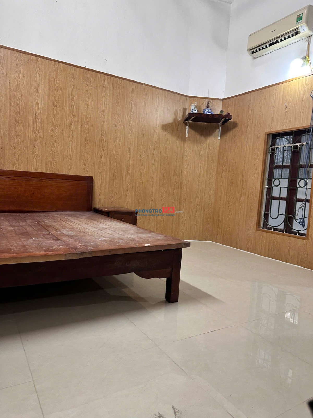 Nhà riêng chính chủ đủ đồ 60m/5tr có 3PN, có điều hoà, đủ tiện nghi, Điện nước giá Dân