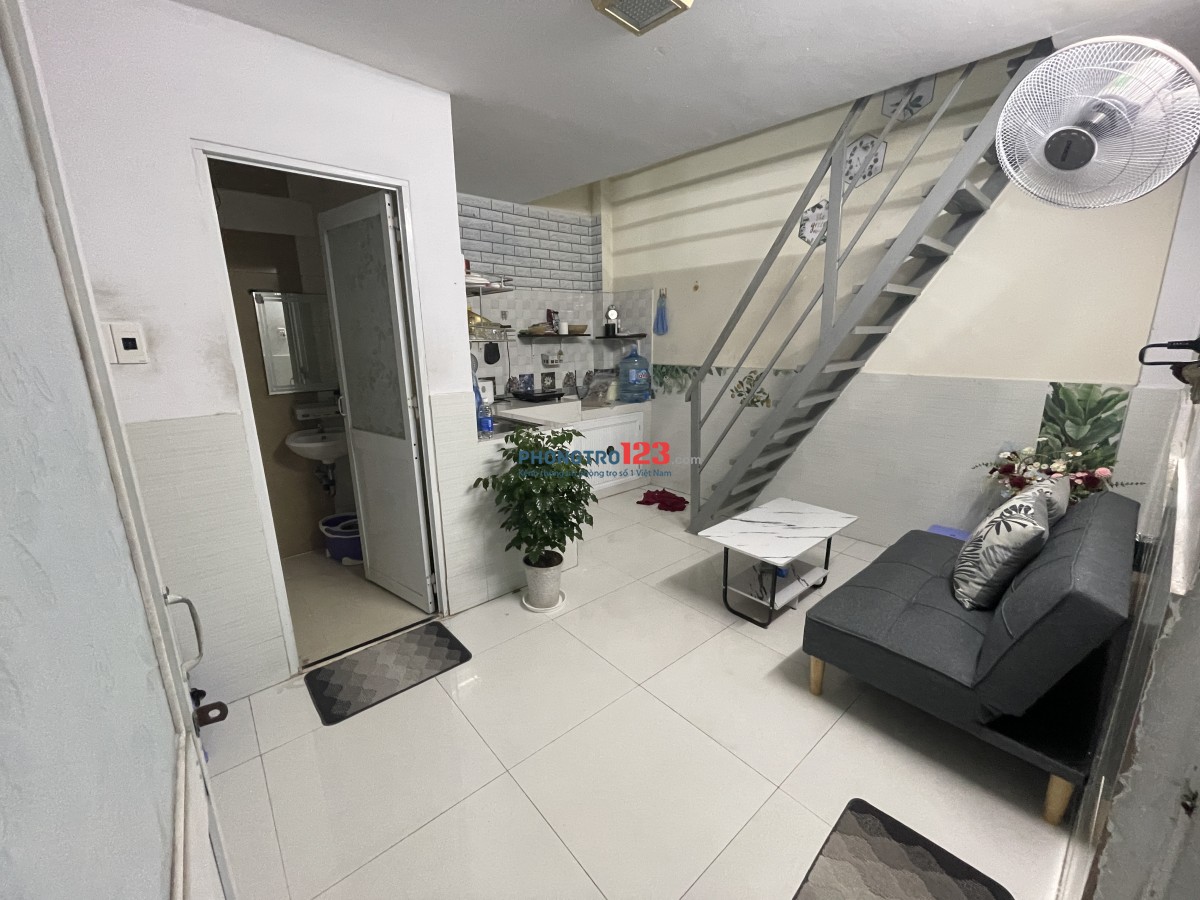 Pass lại phòng trọ tầng 2, thoáng mát, sạch sẽ, yên tĩnh và rất sáng