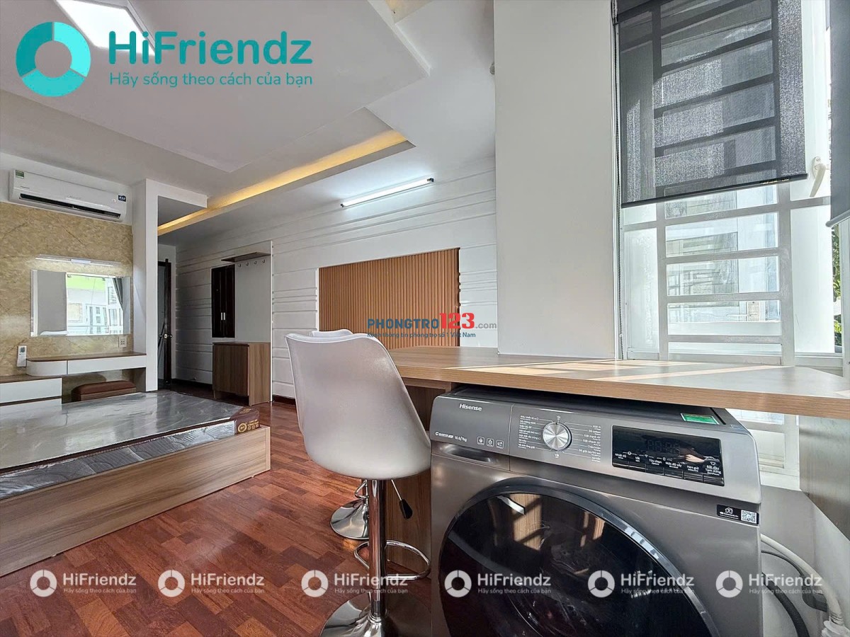 PHÒNG MỚI 100% FULL NỘI THẤT BAN CÔNG LỚN NẰM NGAY CHỢ BÀ CHIỄU MÀ GIÁ CHỈ HƠN 6TR ĐÂY MỌI NGƯỜI ƠII