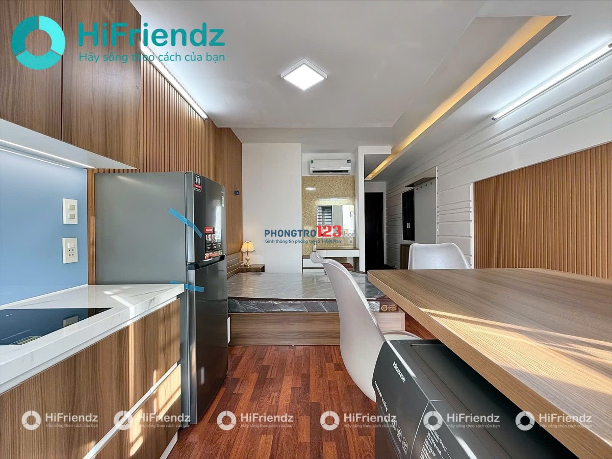 PHÒNG MỚI 100% FULL NỘI THẤT BAN CÔNG LỚN NẰM NGAY CHỢ BÀ CHIỄU MÀ GIÁ CHỈ HƠN 6TR ĐÂY MỌI NGƯỜI ƠII