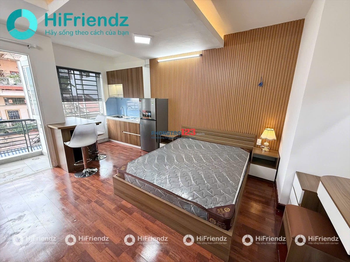 PHÒNG MỚI 100% FULL NỘI THẤT BAN CÔNG LỚN NẰM NGAY CHỢ BÀ CHIỄU MÀ GIÁ CHỈ HƠN 6TR ĐÂY MỌI NGƯỜI ƠII