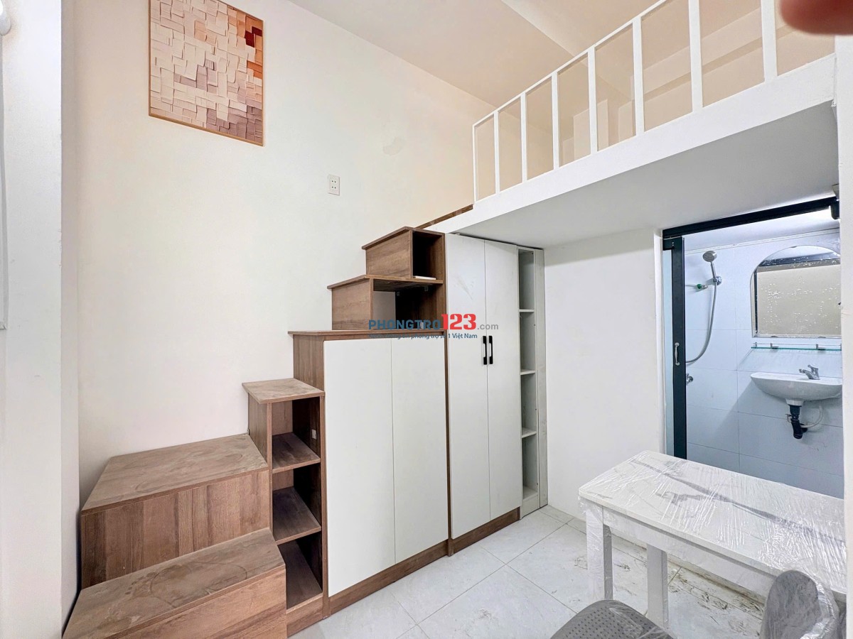 Căn hộ duplex full nội thất ban công lớn gần sân bay tân sơn nhất, lăng cha cả, quận tân bình