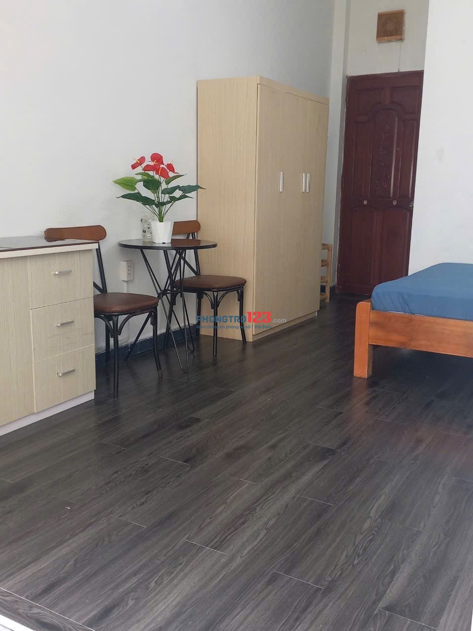 Căn hộ studio ban công full nội thất gần cv hoàng văn thụ sân bay tân sơn nhất ga t3 quận tân bình