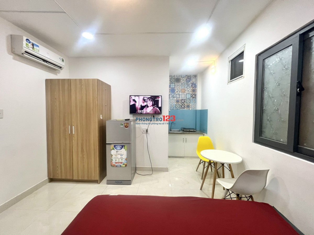 MỚI TRỐNG PHÒNG CAO CẤP, NỘI THẤT ĐẦY ĐỦ, AN NINH 5' ĐI AEON TÂN PHÚ