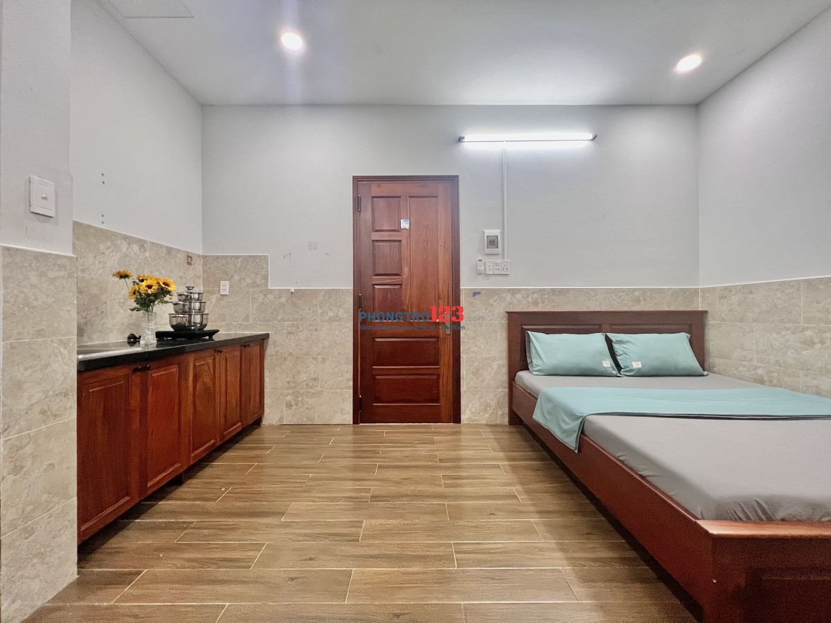 PHÒNG CAO CẤP, NỘI THẤT ĐẦY ĐỦ, CỬA SỔ THOÁNG TÂN SƠN NHÌ TÂN PHÚ