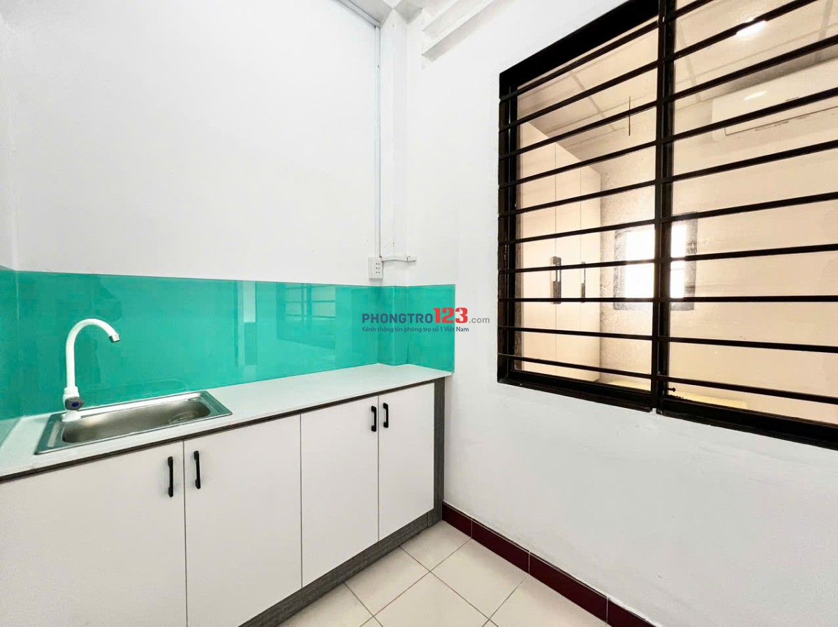 Phòng Trọ 1 Phòng Ngủ - Tách Bếp - Ban Công - Mới Tinh 100% - 40m2 - Gần Đại Học Kiến Trúc