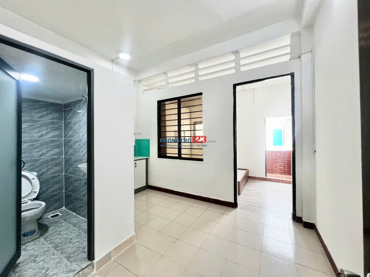 Phòng Trọ 1 Phòng Ngủ - Tách Bếp - Ban Công - Mới Tinh 100% - 40m2 - Gần Đại Học Kiến Trúc