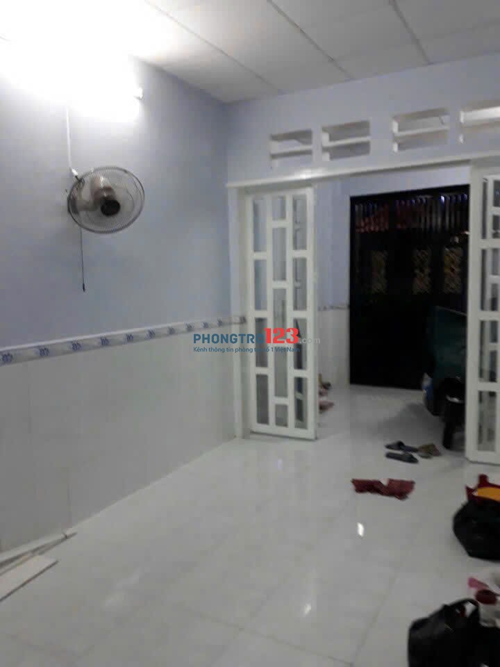 Chính chủ cho thuê nhà nguyên căn giá rẻ tại 129/9/18 Liên Khu 5 - 6, Quận Bình Tân