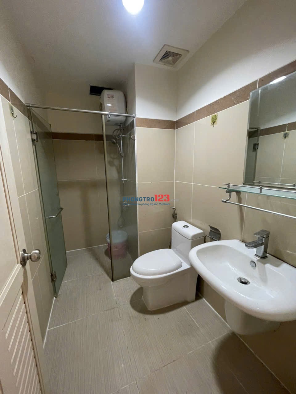 Cho thuê phòng trong chung cư Era Đức khải Q7 giá từ 1,7 triệu đến 3,5 triệu phòng trống