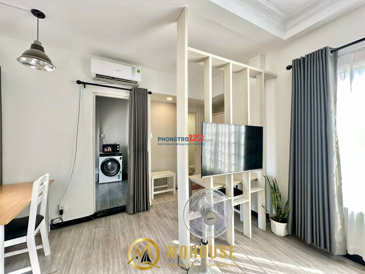 Căn Hộ 1Pn 55m2 balcony máy giặt riêng cửa sổ trời, dọn phòng hằng tuần Nhà thờ Đức Bà, Bason