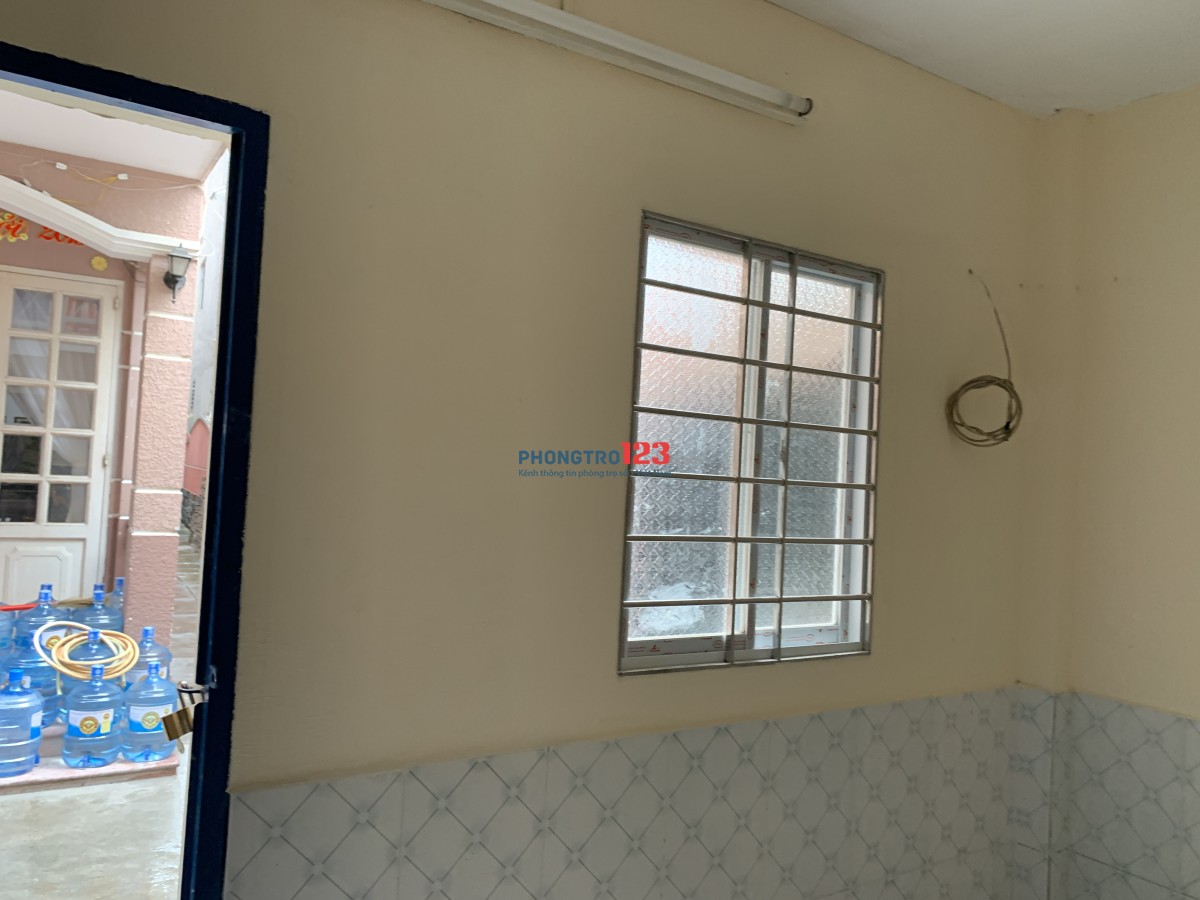 Cho thuê phòng trọ có gác suốt gần chợ An Nhơn - Gò Vấp