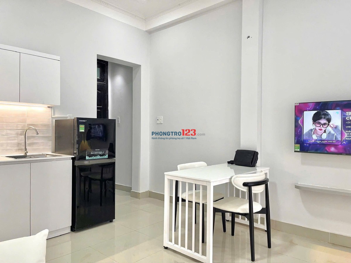 Cho Thuê Căn Hộ 1 Phòng Ngủ Full Nội Thất Máy Giặt Riêng Ban Công Lớn Nguyễn Trãi 23/9 Quận 1