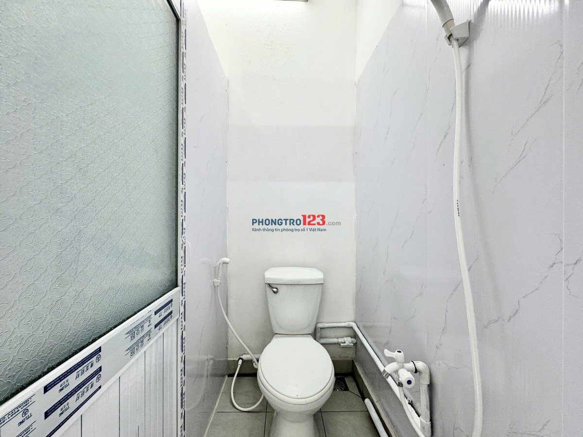 PHÒNG GIÁ RẺ – HẺM 1135 HUỲNH TẤN PHÁT, Q7