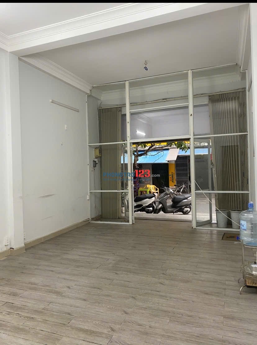 Cho thuê mặt bằng đường Tôn Thất