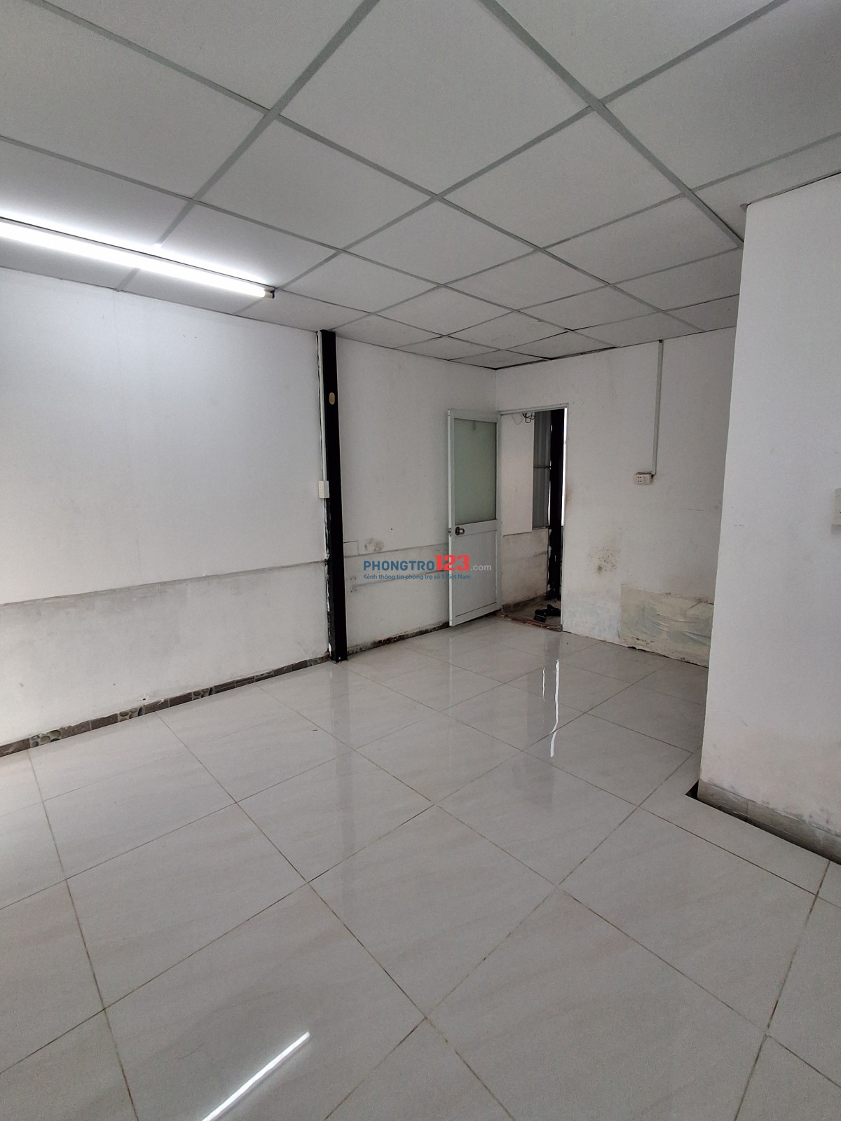  GIÁ THUÊ: 1.700.000₫/tháng PHÒNG CHO THUÊ – GẦN ĐH LAO ĐỘNG XÃ HỘI, CV PHẦN MỀM QUANG TRUNG –