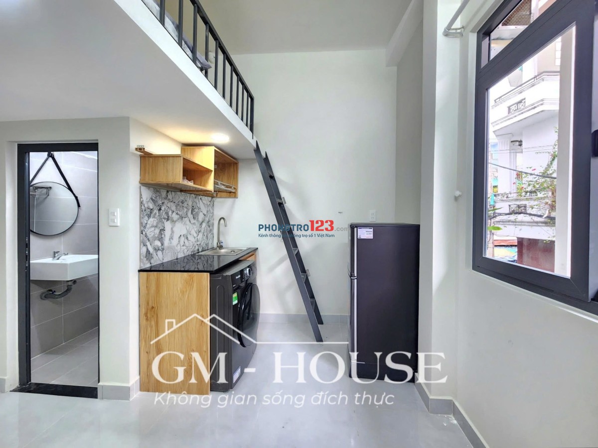 Khai trương Phòng mới có gác cao, Ban công, máy giặt riêng gần Ngã Tư Hàng Xanh gần UEF, Hồng Bàng