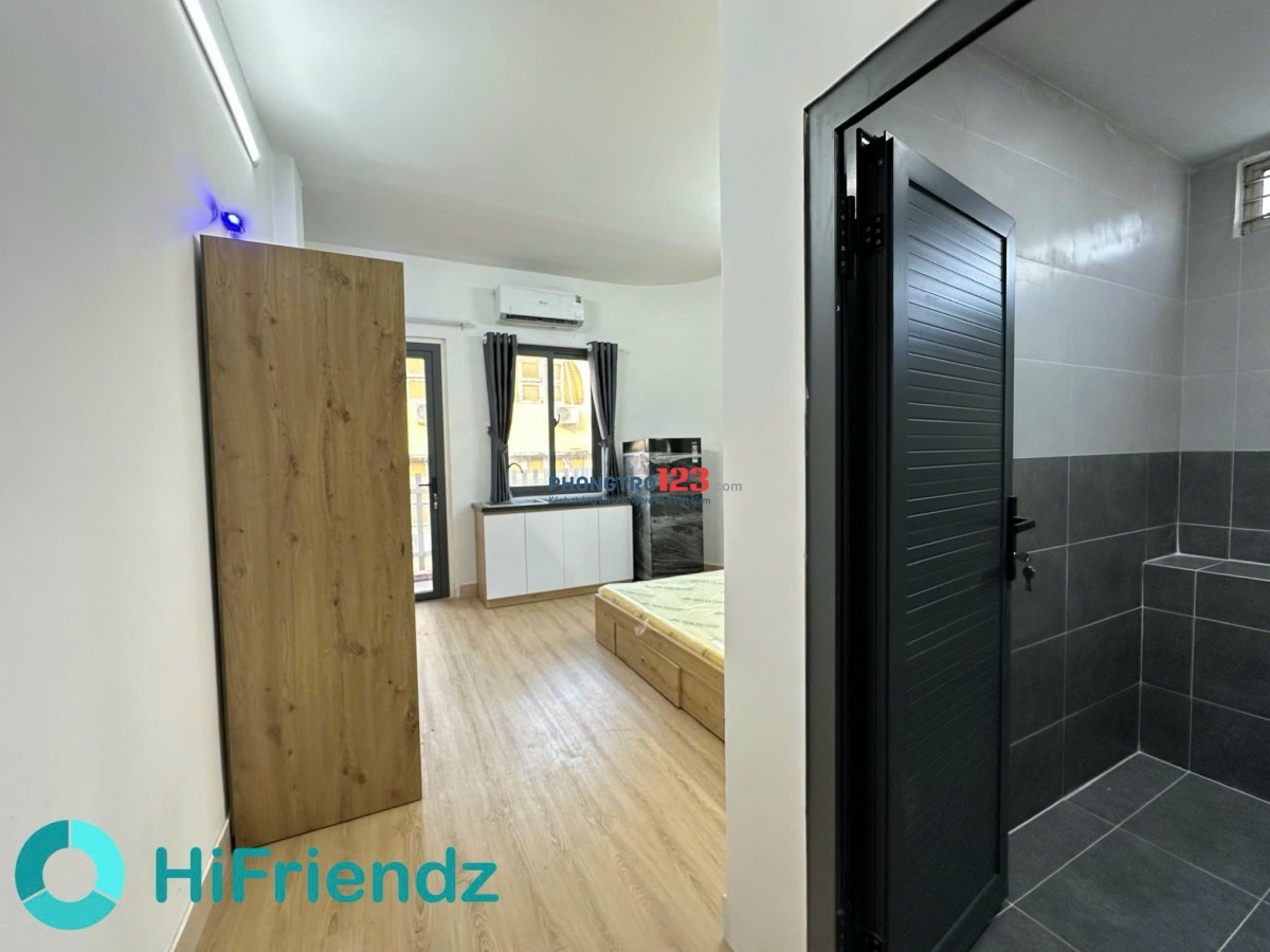 Cho thuê Căn Hộ Ban Công 2 Cửa sổ tại Nguyễn Văn Thủ, Q1, view đẹp, nội thất mới, gần công viên