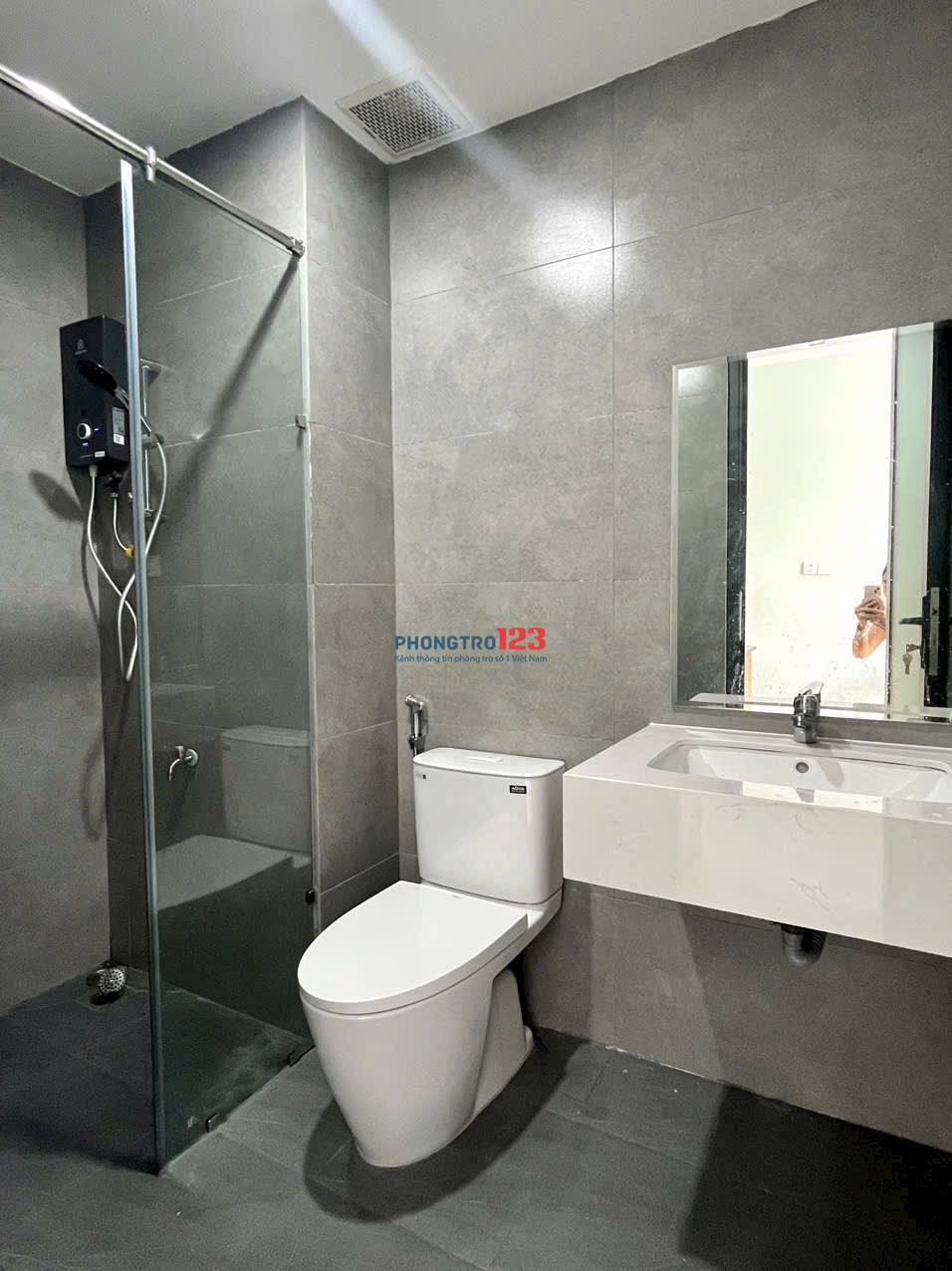 STUDIO BAN CÔNG ĐƯỜNG SỐ 47, TÂN QUY Q7 THUẬN TIỆN QUA LOTTE, Q4,1,8