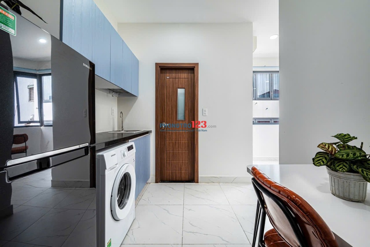 Căn hộ studio full nội thất rộng 40m2 máy giặt riêng gần sân bay tân sơn nhất lăng cha cả tân bình