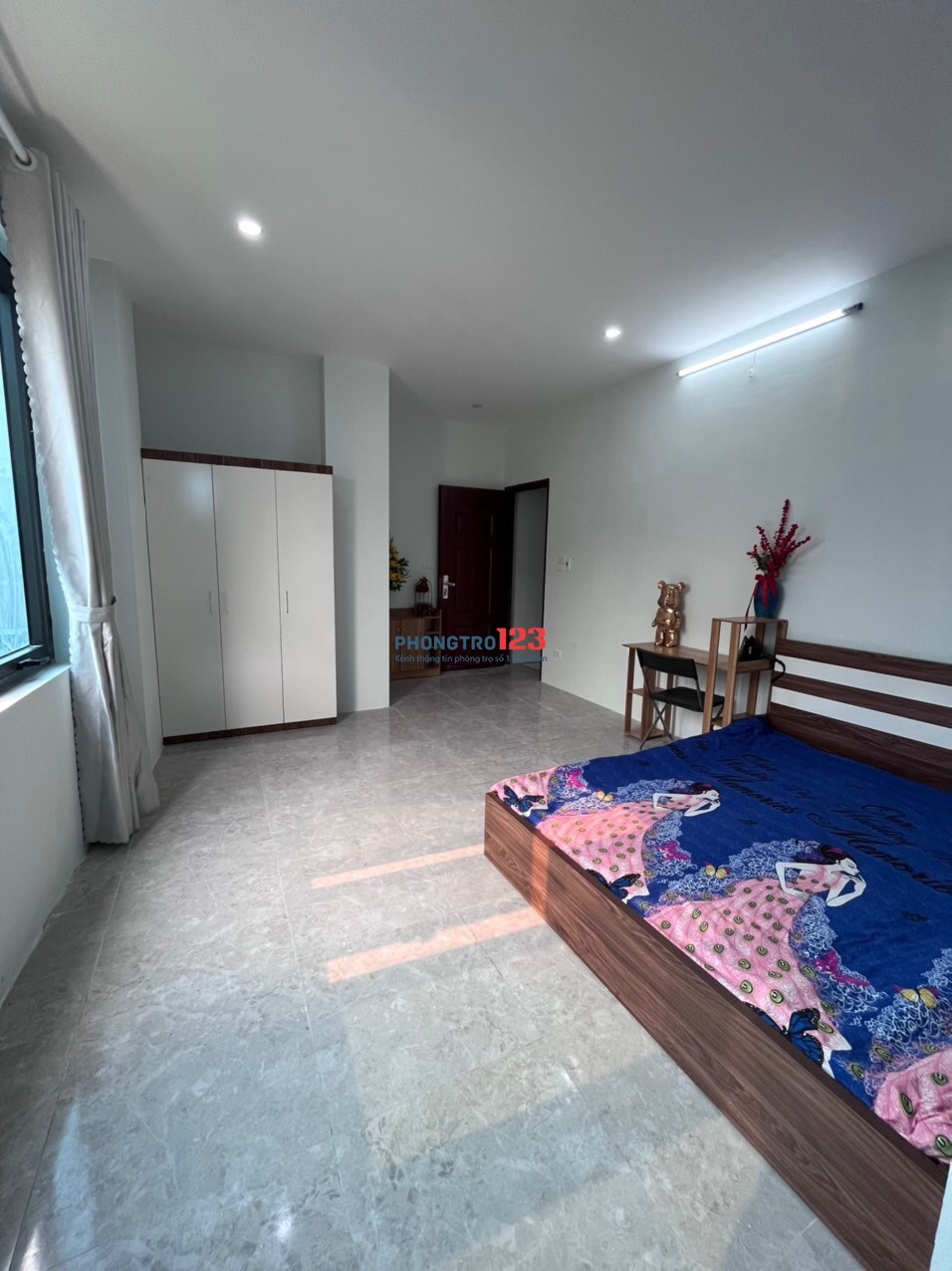 Cho thuê phòng ở khép kín mặt phố Bà Triệu, Hà Đông