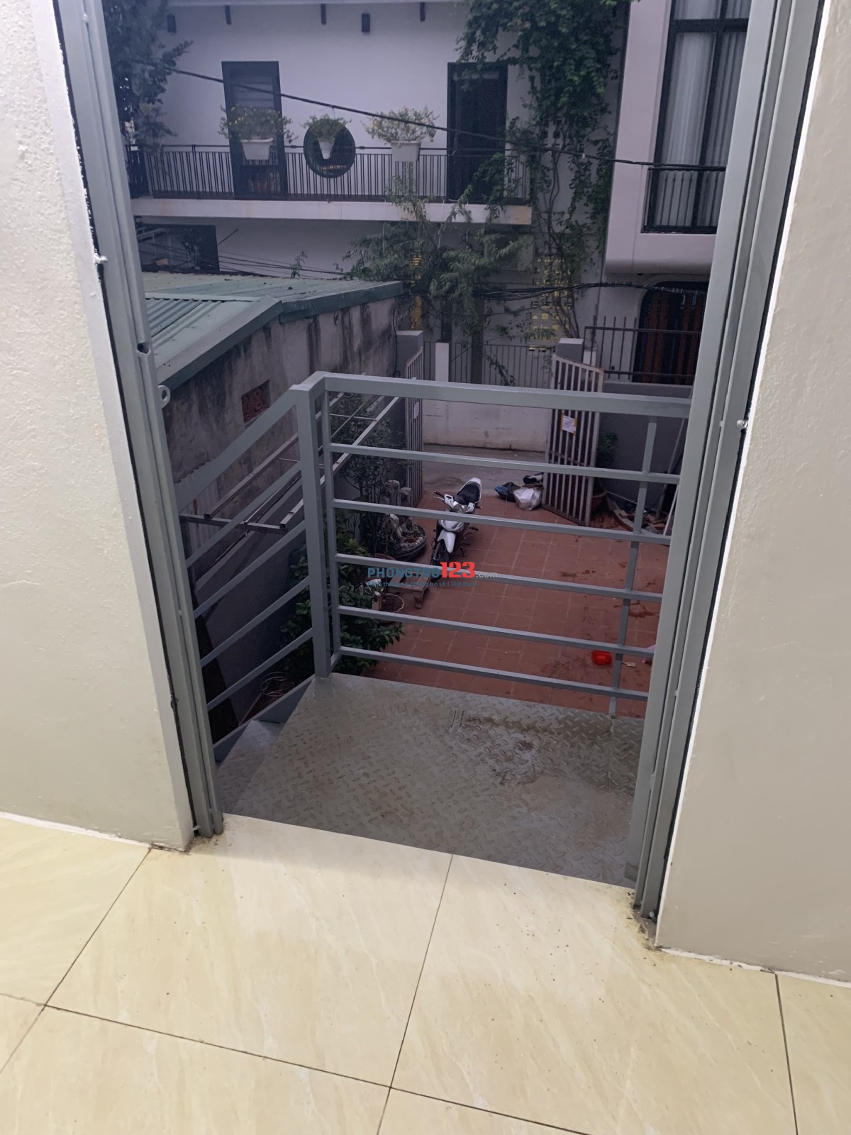 cho thuê phòng trọ khép kin diện tích sử dụng>50m2,