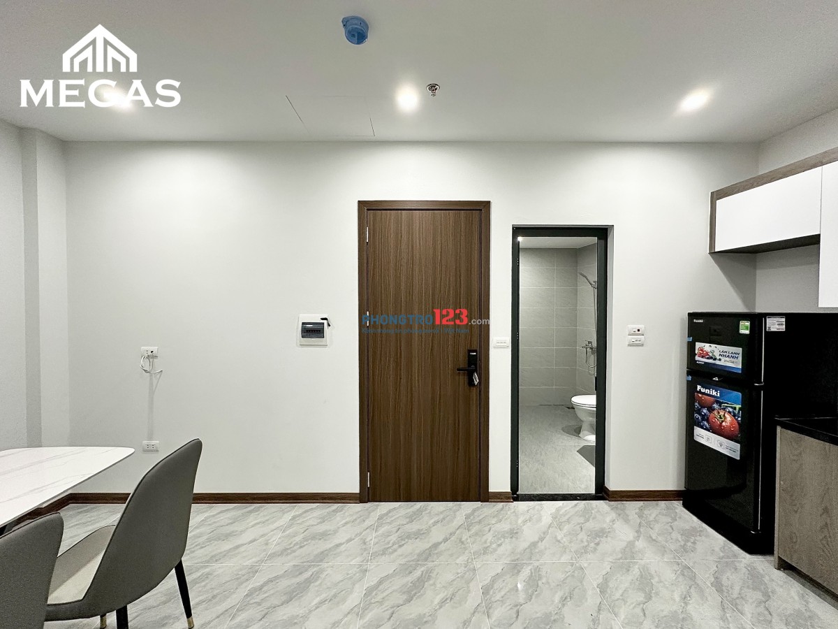 CHO THUÊ CĂN HỘ 1 NGỦ 1 KHÁCH OTO ĐỂ CỬA NGAY VÕ CHÍ CÔNG