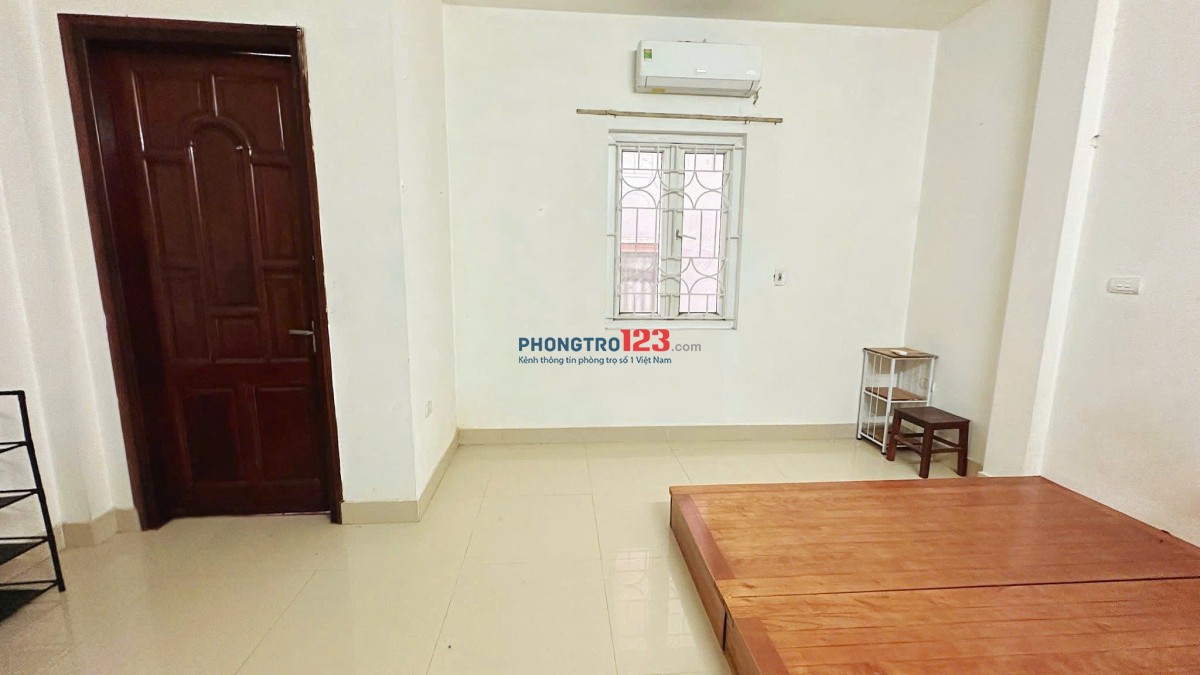 Phòng 28m² gần Hồ Tây – Trống Sẵn, Chuyển Vào Ngay!