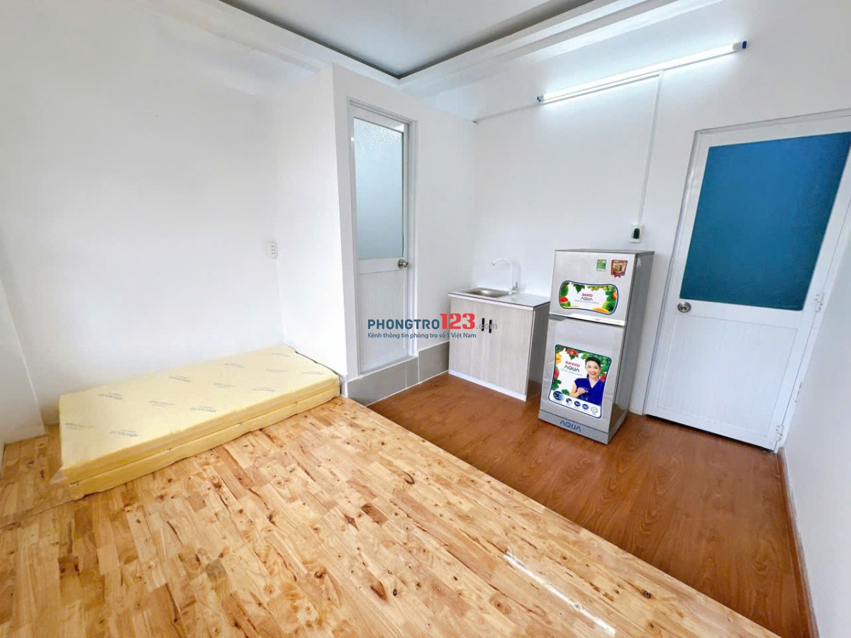 Phòng cho thuê ở ẻm 1056 Huỳnh Tấn Phát, q7
