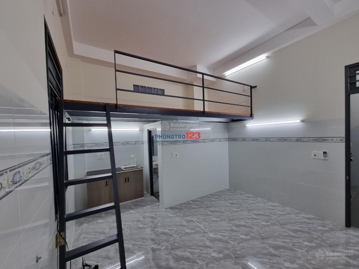 CHÍNH CHỦ -Cho thuê phòng gần khu CNC, siêu thoáng mát, 35m2, có gác, mặt tiền đường 8m