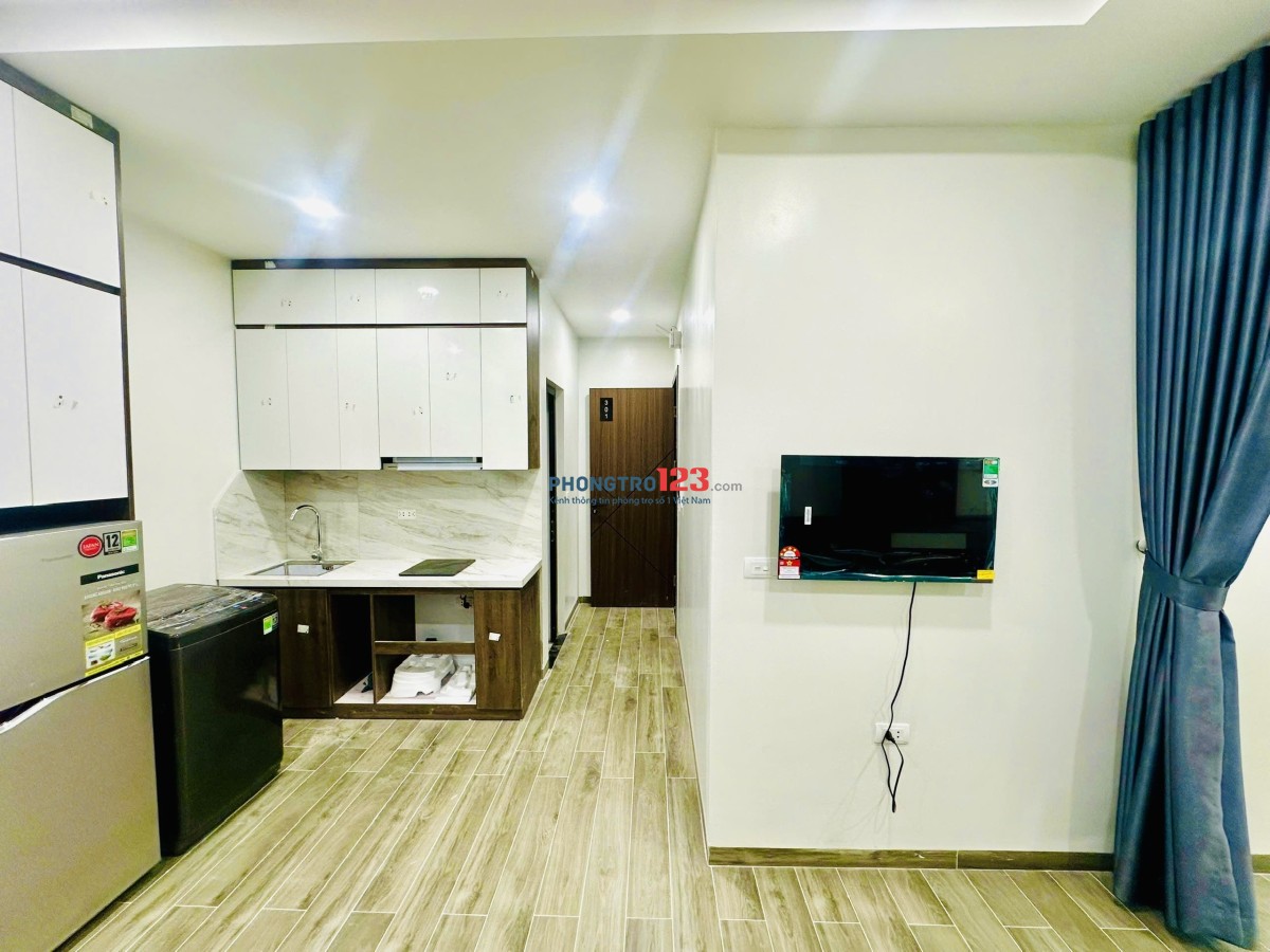 SOS! Phòng đẹp giá rẻ, full nội thất, 3,5k/số điện, 35k/m3 nước, nhận xe điện phố Cầu Giấy