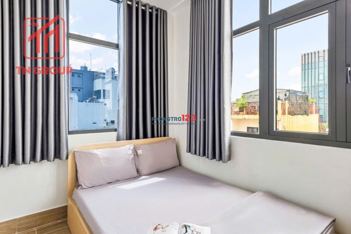 Thuê Ngay Phòng Cửa sổ lớn, Full nội thất. Thang máy gần Nguyễn Văn Trỗi, Phú Nhuận giáp Q1,3