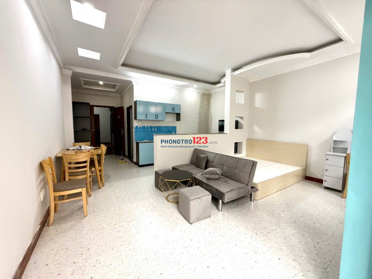 Căn Studio Ban Công Rộng – Full Nội Thất – Đường Bạch Đằng, Tân Bình