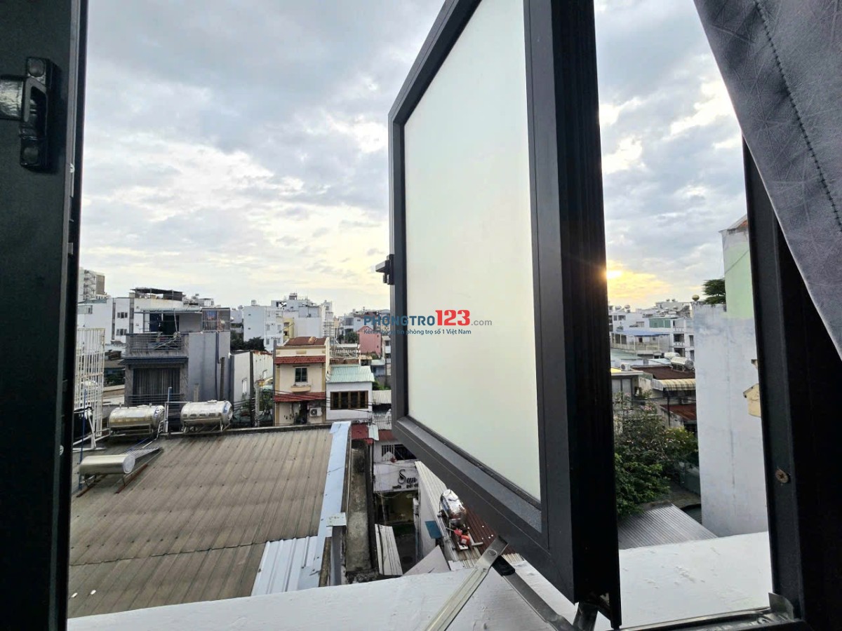 CHO THUÊ PHÒNG TRỌ GIÁ RẺ CÓ GÁC CỬA SỔ LỚN NGAY GA SG,CHỢ HOÀ HƯNG,VIETTEL TOWER,VÒNG XOAY DÂN CHỦ