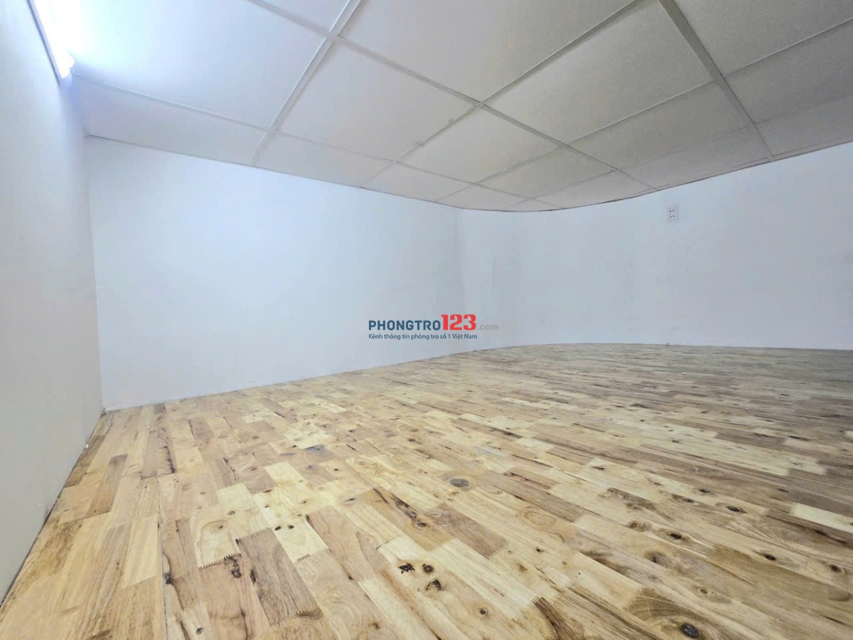 CHO THUÊ PHÒNG TRỌ GIÁ RẺ CÓ GÁC CỬA SỔ LỚN NGAY GA SG,CHỢ HOÀ HƯNG,VIETTEL TOWER,VÒNG XOAY DÂN CHỦ