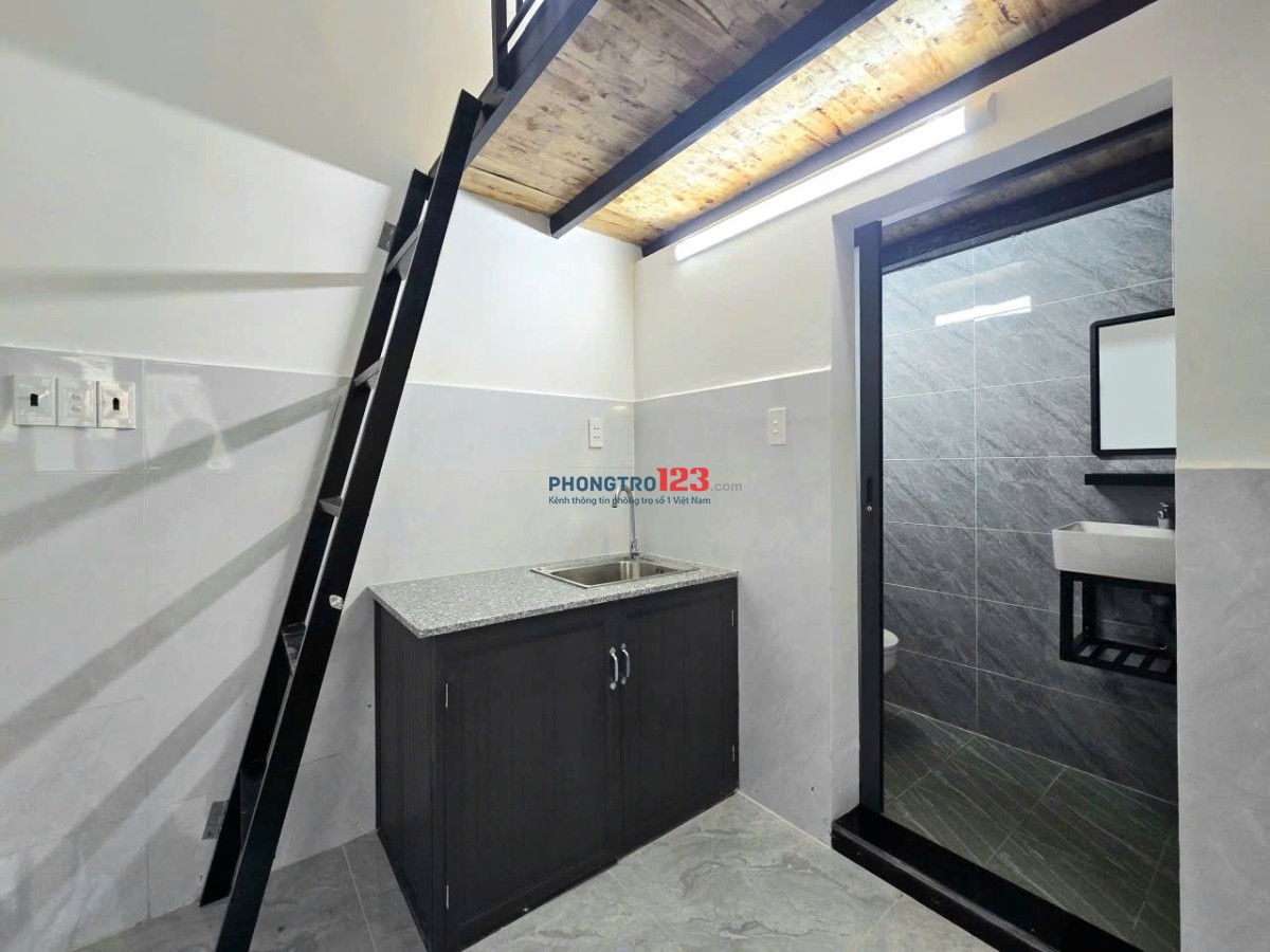 CHO THUÊ PHÒNG TRỌ GIÁ RẺ CÓ GÁC CỬA SỔ LỚN NGAY GA SG,CHỢ HOÀ HƯNG,VIETTEL TOWER,VÒNG XOAY DÂN CHỦ