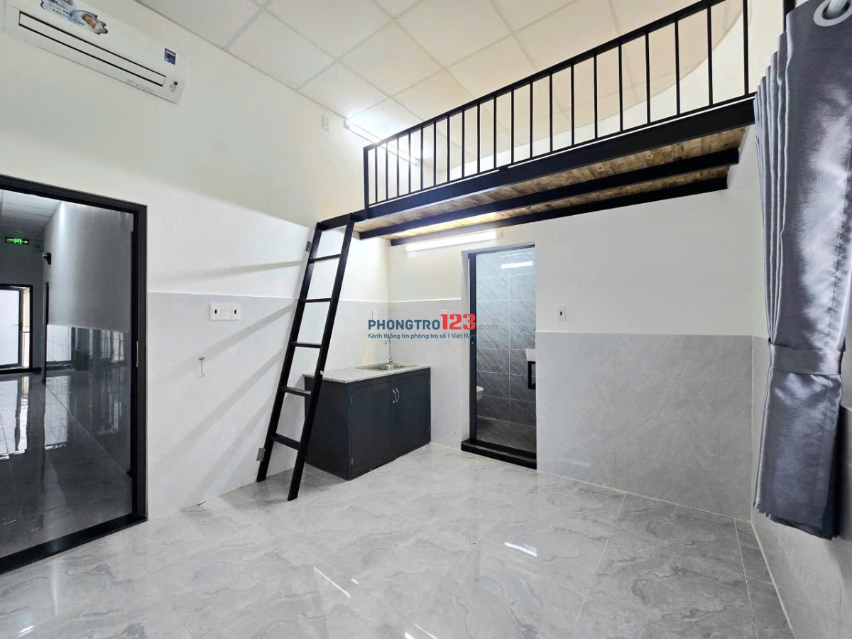 CHO THUÊ PHÒNG TRỌ GIÁ RẺ CÓ GÁC CỬA SỔ LỚN NGAY GA SG,CHỢ HOÀ HƯNG,VIETTEL TOWER,VÒNG XOAY DÂN CHỦ