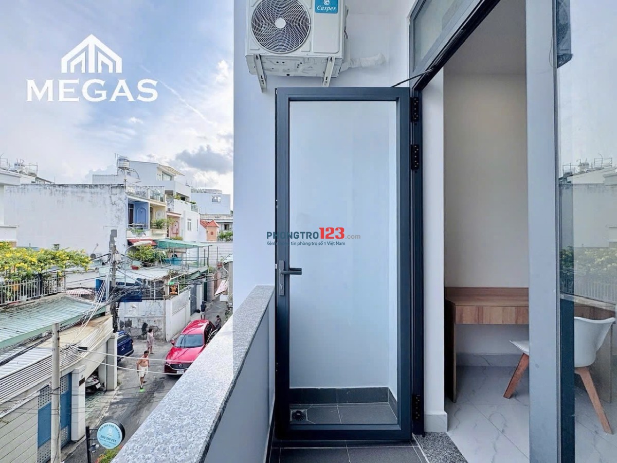 MỘT CĂN PHÒNG SIÊU ĐẸP FULL NỘI THẤT BAN CÔNG LỚN NẰM NGAY TRUNG TÂM BÌNH THẠNH GẦN NGÃ TƯ HÀNG XANH