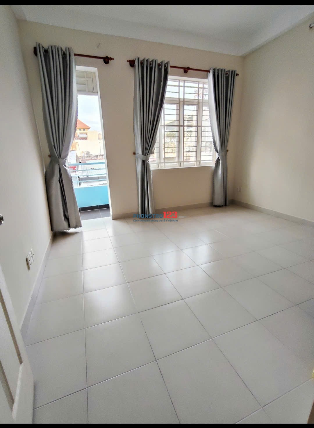 Phòng Trọ Dành Cho Nữ đường Bạch Đằng gần ngã 4 Hàng Xanh