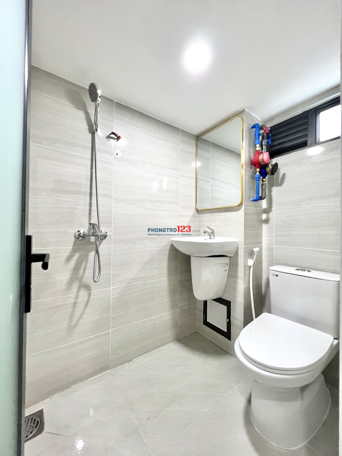 PHÒNG MỚI XÂY, NỘI THẤT CƠ BẢN, AN NINH, GIỜ TỰ DO TÂN SƠN NHÌ TÂN PHÚ