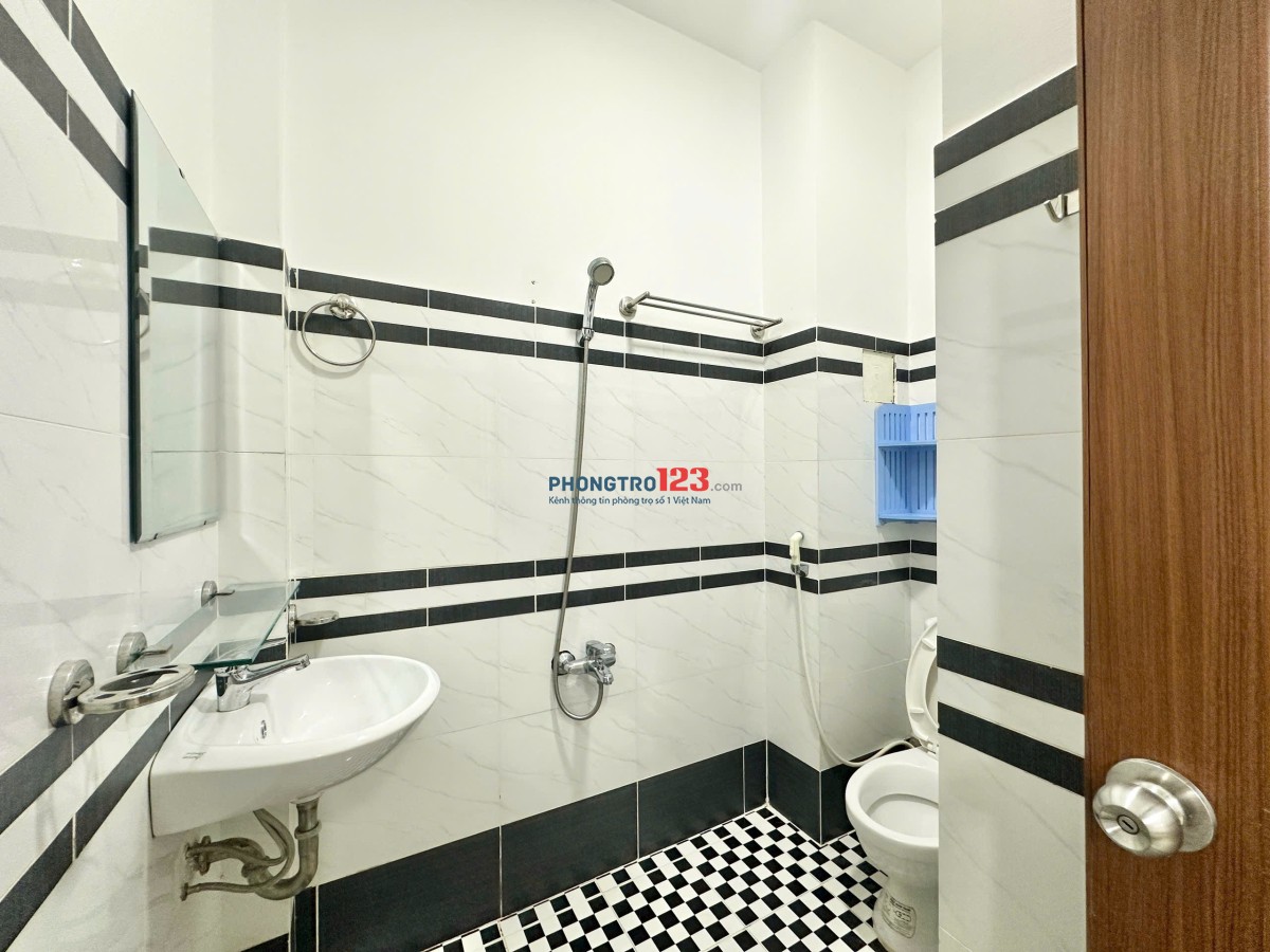 Cho thuê phòng full nội thất mới 100% ngay trung tâm Phú Nhuận