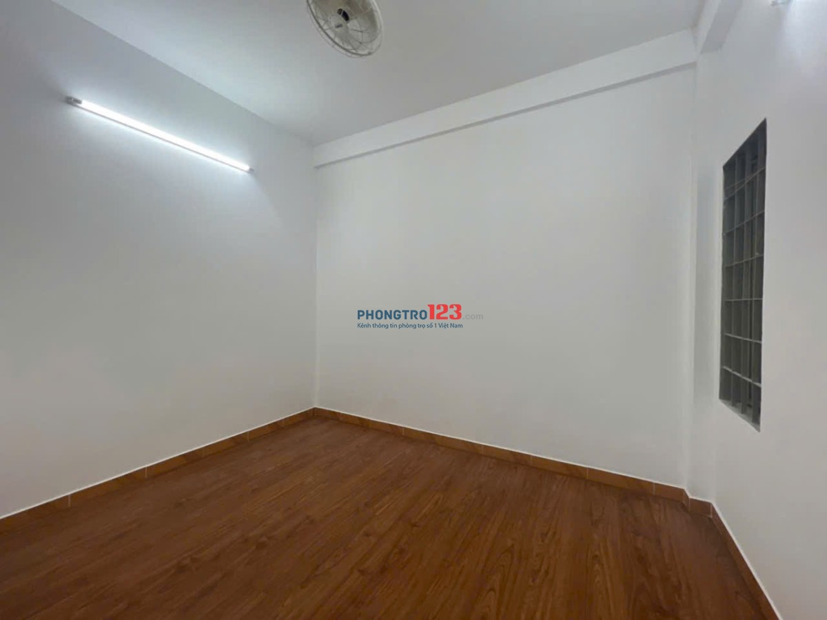 Căn hộ C/c Thống Nhất, Tân Phú 2p ngủ, nội thất, giá 8tr/th