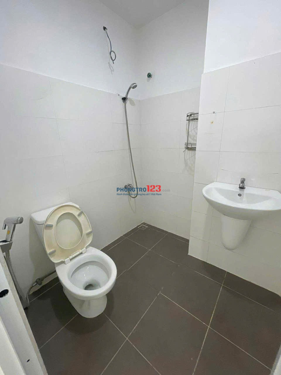 Saigon Tower, Thoại Ngọc Hầu, Tân Phú căn 2p ngủ giá 8tr